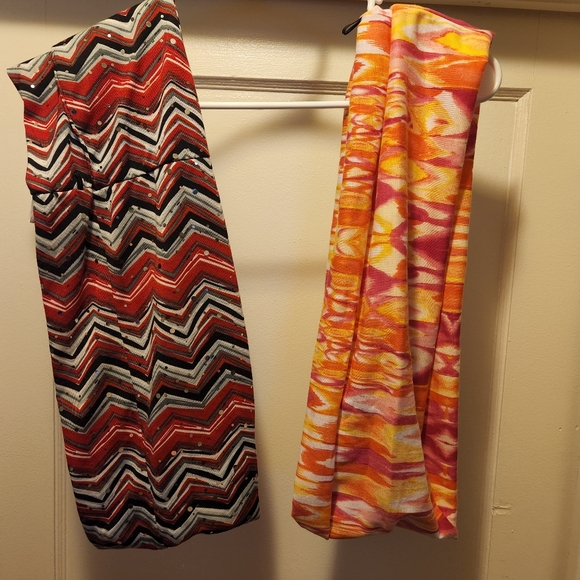 Womens infinity scarfs - Picture 2 of 2